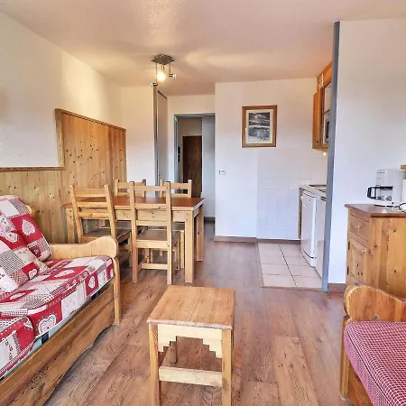 A La Tania, 25m², 4 Pers, Skis Aux Pieds, Proche Centre Et Remontees Mecaniques - Fr-1-182a-16 Apartment *